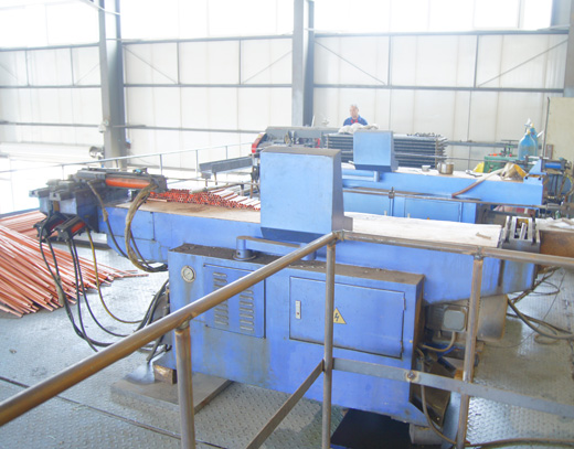 生產(chǎn)車間及設(shè)備